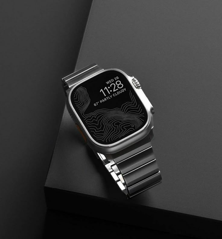 FITNESS TRACKER