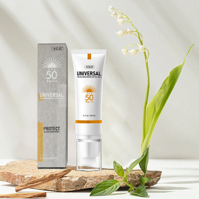 UNIVERSAL TINTED MOISTURIZER SPF 50+ PA+++